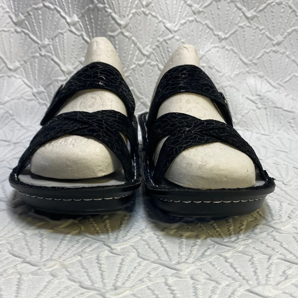 Alegria‎ Victoriah Lustrous Black Strappy Leather Chiappetta Slide Sandals comfy - Picture 5 of 14